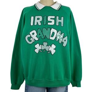 Vintage 1991 Irish Grandma Hanes Activewear Green Lucky Clover Sweatshirt (XL)